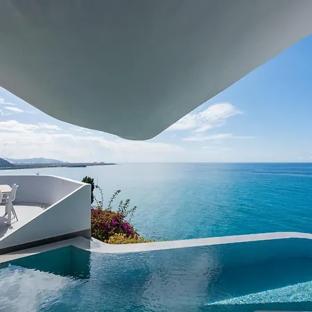 Casa Acantilado Villa *